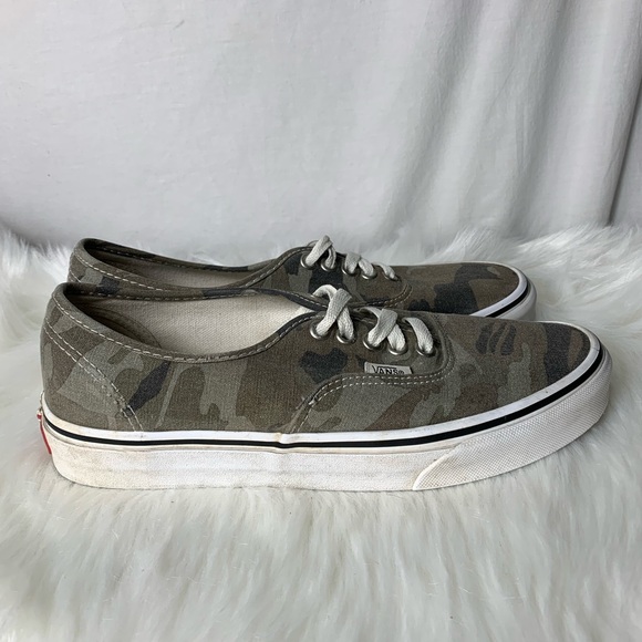 Vans | Unisex Camo Lace Up Shoes - Men’s Size 8 / Women’s Size 9.5 - Picture 2 of 11
